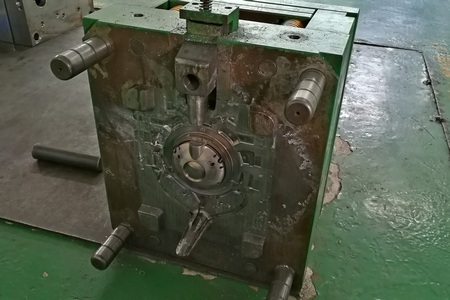 mold for die casting
